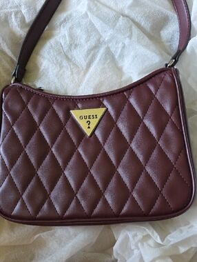 Guess Quilted Shoulder Bag in Wine